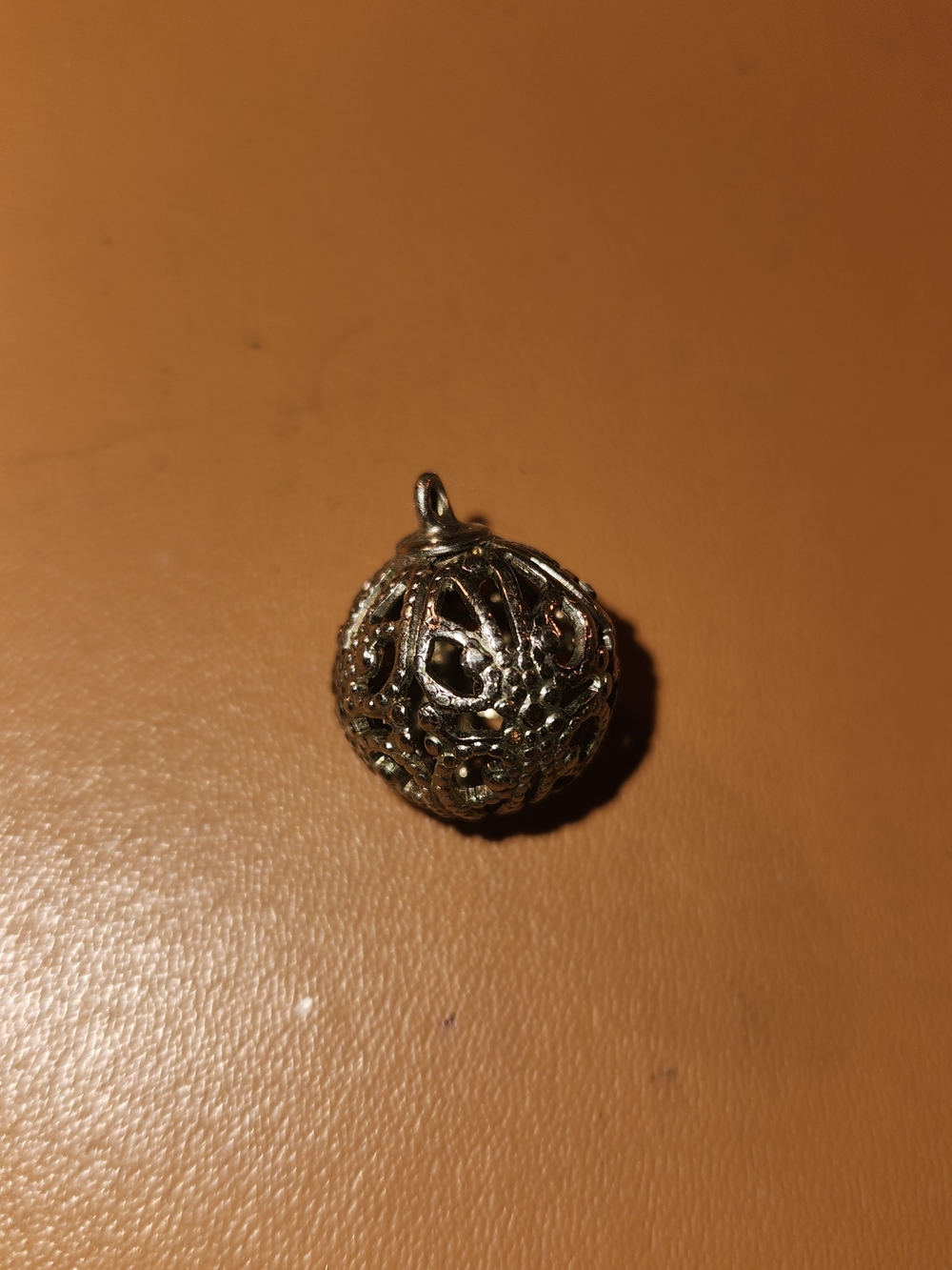 Vintage Ornate Silver Filigree Sphere Pendant Necklace Charm